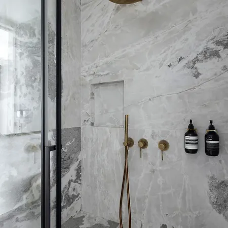 Apartment Highstay - Luxury Serviced - Centre Pompidou Museum Paris